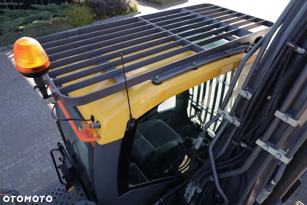 Volvo EC140EL - 27