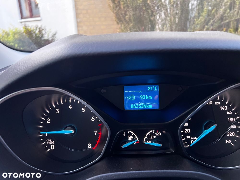 Ford Focus 1.6 Titanium - 21