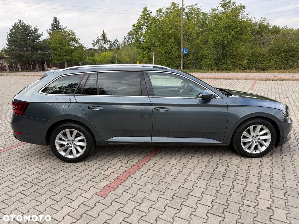 Skoda Superb 1.6 TDI DSG Ambition - 6