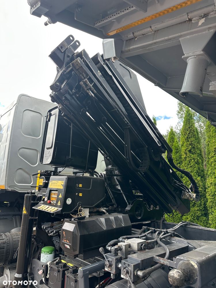 Renault Kerax 6x4 fassi f190 hydroburta wywrotka hds - 6