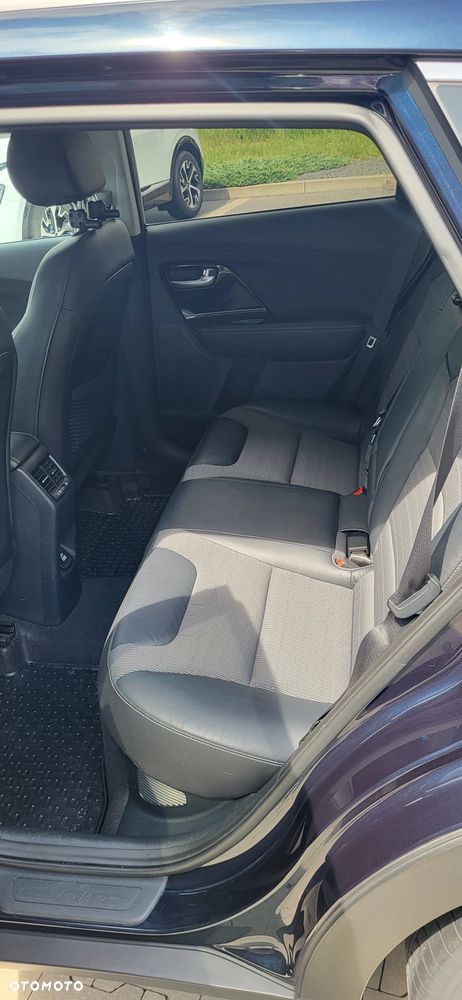 Kia Niro 1.6 GDI Hybrid L - 16