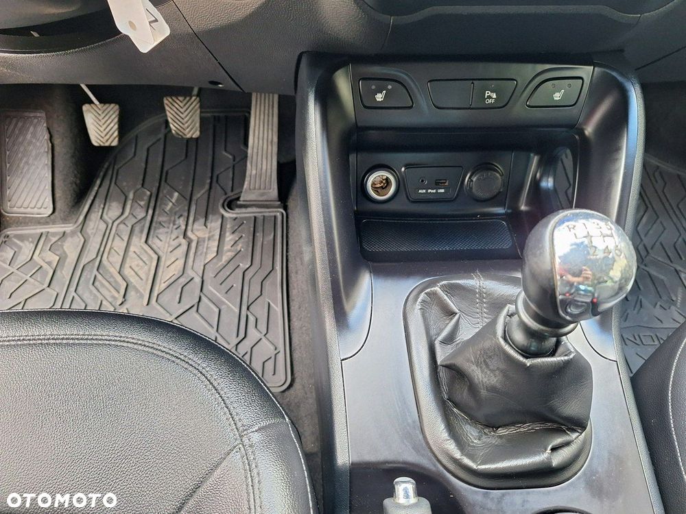 Hyundai ix35 1.6 2WD blue Comfort - 24