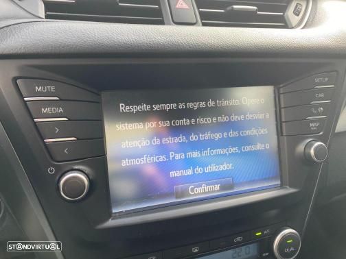 Toyota Avensis Touring Sports 1.6 D-4D Luxury+GPS - 22