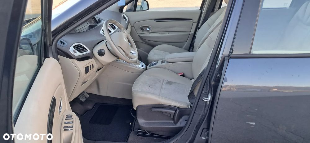 Renault Scenic 2.0 16V 140 CVT Dynamique - 17