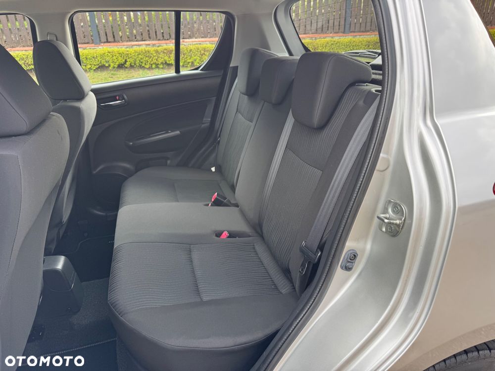 Suzuki Swift - 22