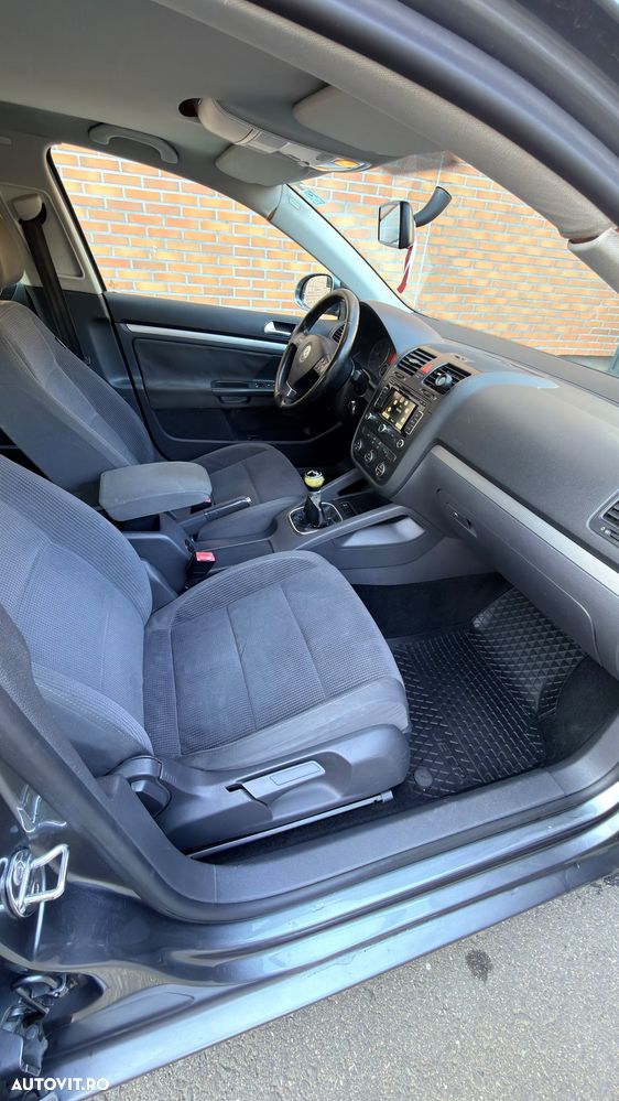 Volkswagen Jetta 1.9 TDI Comfortline - 14