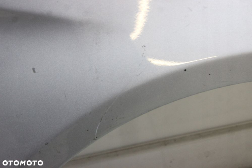 MITSUBISHI LANCER VIII 07R- BŁOTNIK PRAWY PRZÓD PRZEDNI A31B - 8