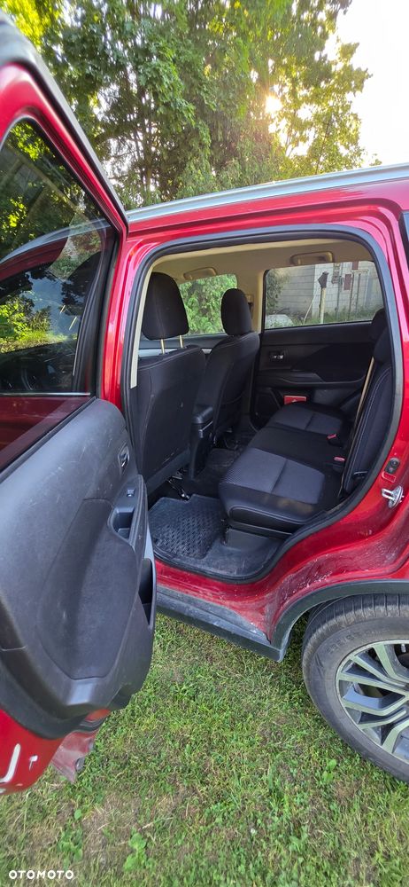 Mitsubishi Outlander 2.2 DI-D Intense + SDA 4WD - 3