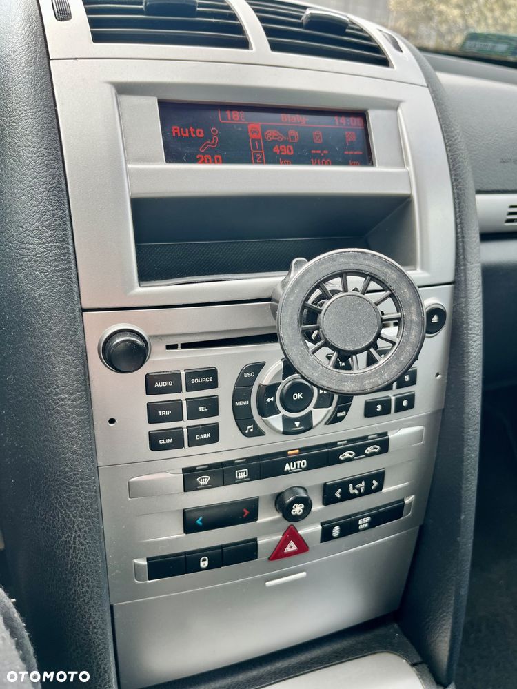 Peugeot 407 1.8 Presence - 18
