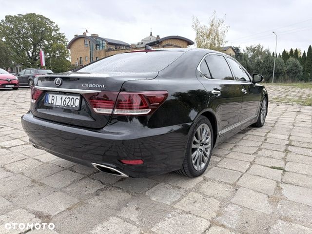 Lexus LS - 6