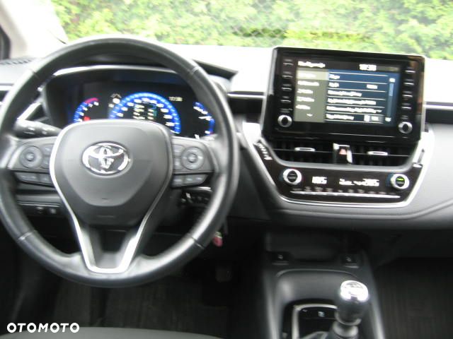 Toyota Corolla 1.6 Prestige - 23