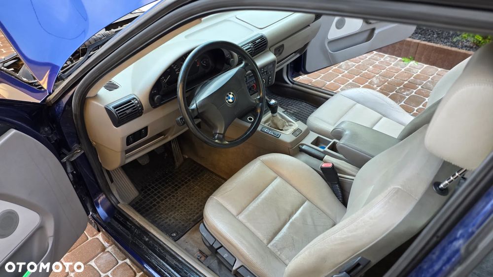 BMW Seria 3 318ti - 5