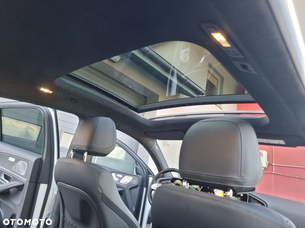 Mercedes-Benz GLE - 22