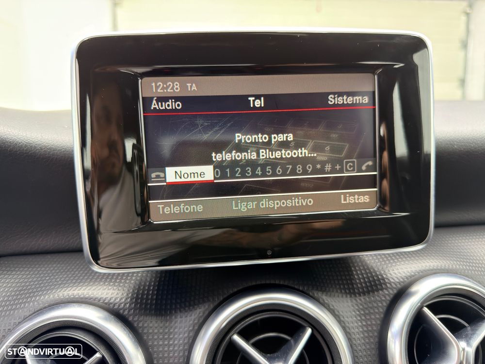 Mercedes-Benz A 180 d BlueEFFICIENCY Edition - 32
