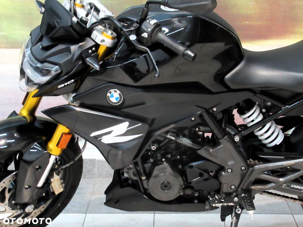 BMW G - 15