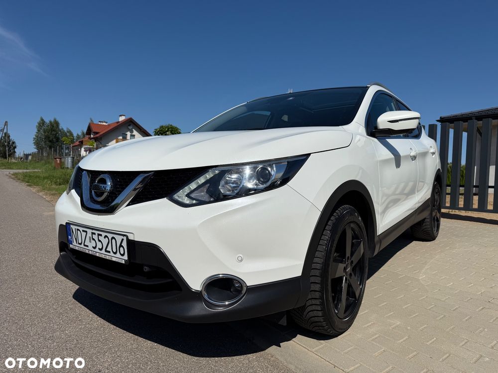 Nissan Qashqai - 1