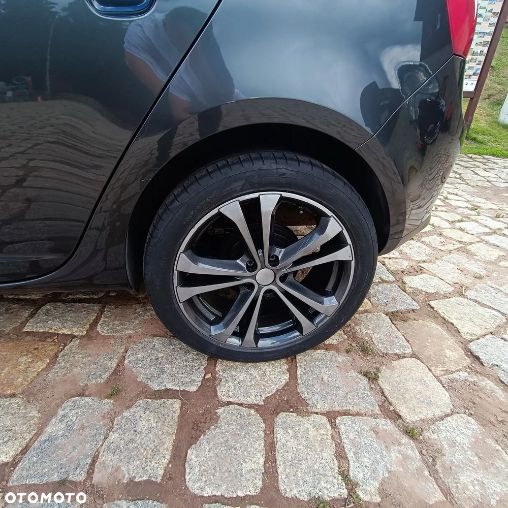 Seat Ibiza 1.4 16V Style - 25