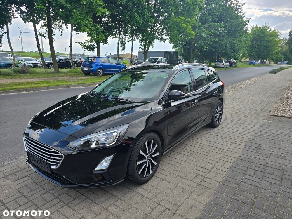 Ford Focus - 1