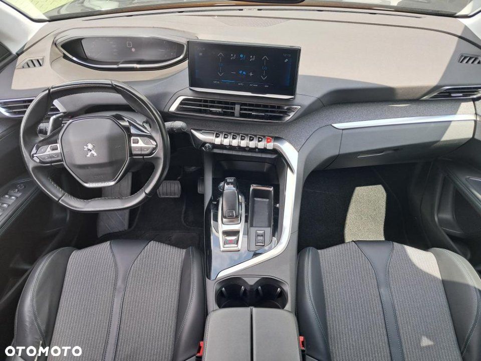 Peugeot 3008 - 18