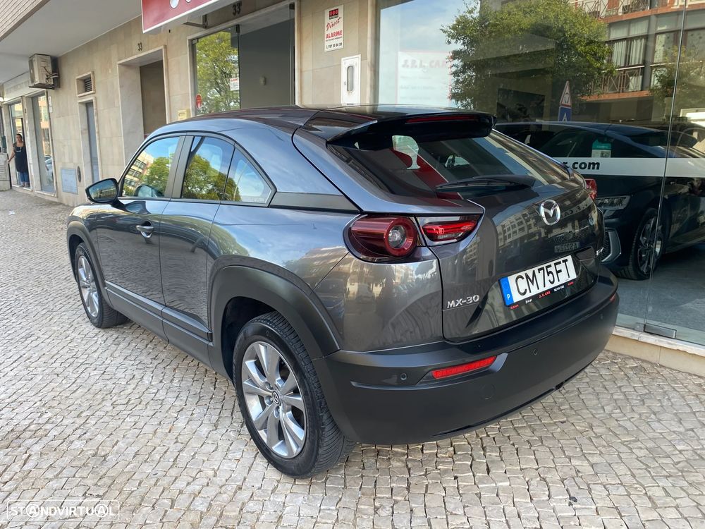 Mazda MX-30 e-SKYACTIV - 7