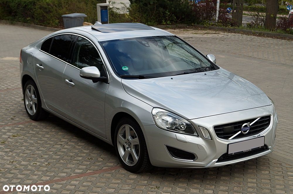 Volvo S60 D5 Summum - 13