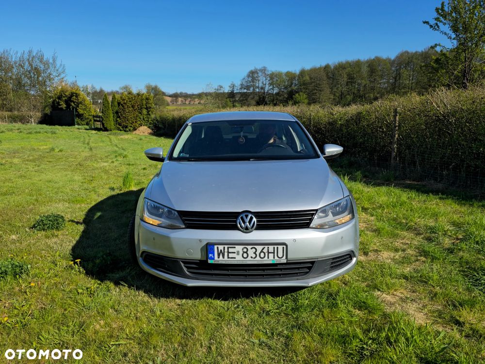 Volkswagen Jetta 2.0 TDI Comfortline - 1