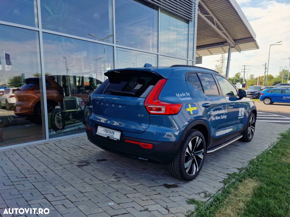 Volvo XC 40 B4 AT FWD MHEV Ultimate Dark - 5