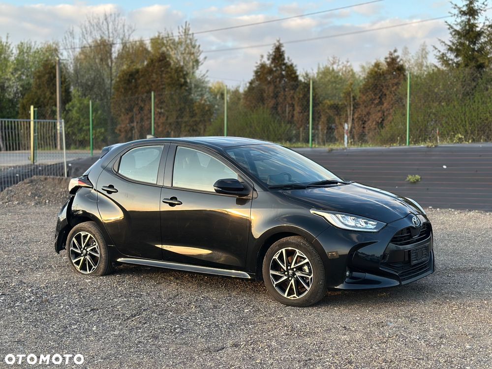 Toyota Yaris - 1