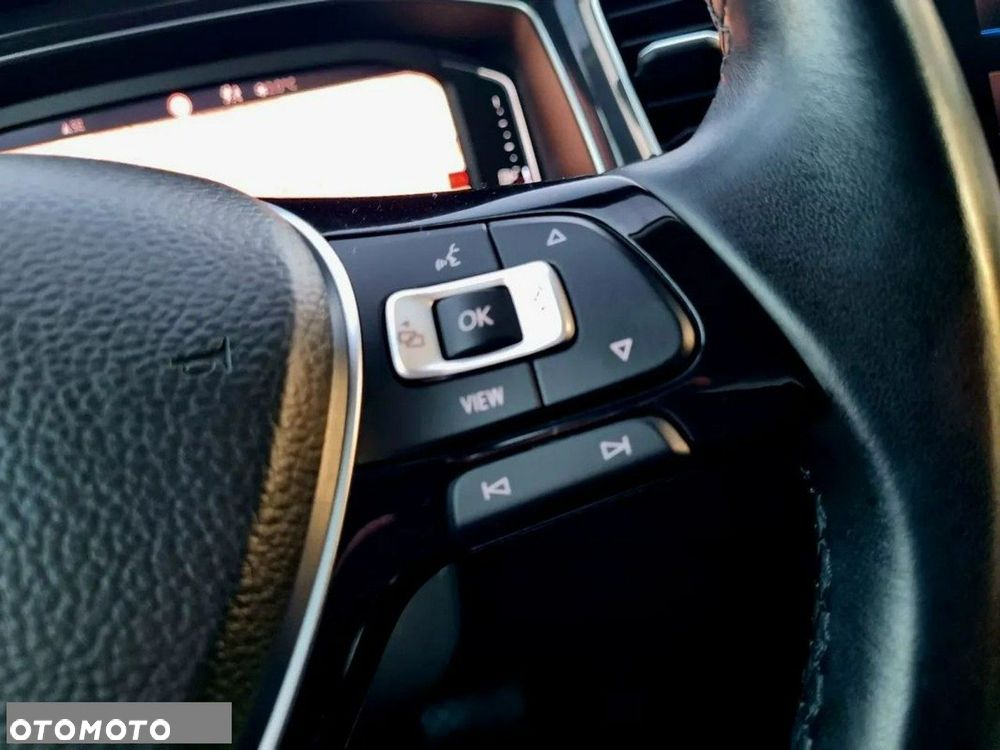 Volkswagen T-Roc 2.0 TDI SCR DPF Premium DSG - 22