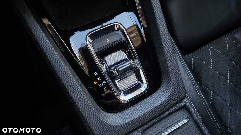 Skoda Octavia 2.0 TDI RS DSG - 23