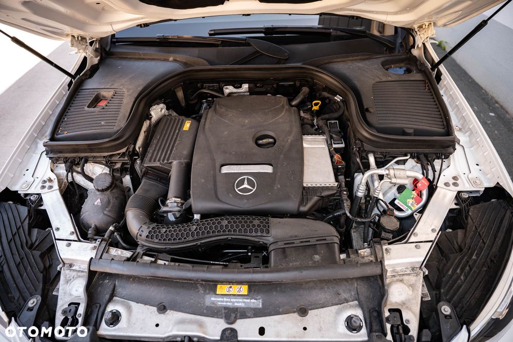 Mercedes-Benz GLC - 29