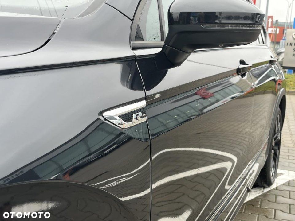 Volkswagen Tiguan Allspace 2.0 TDI SCR 4Motion DSG R-Line - 3