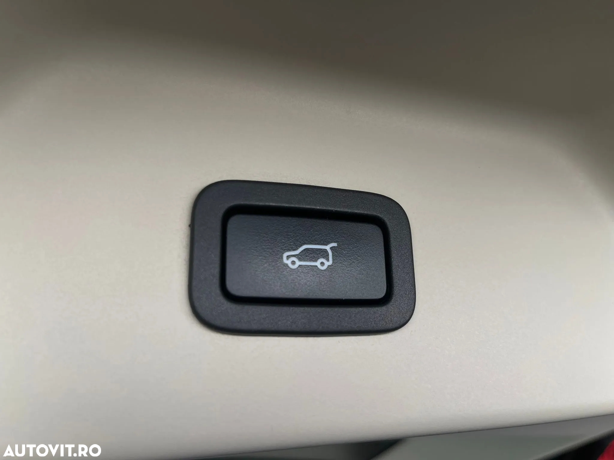 Land Rover Range Rover 4.4 I SDV8 Autobiography - 25