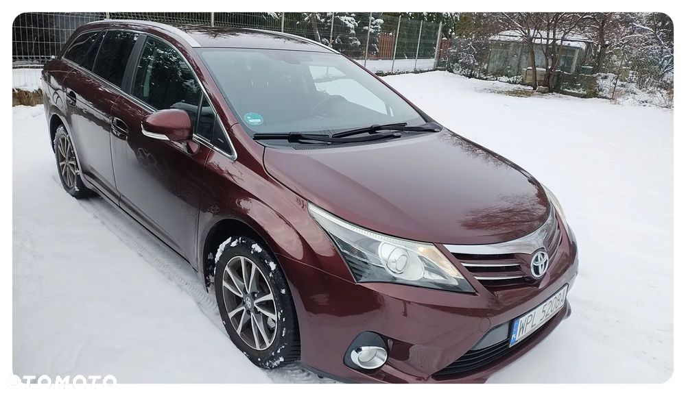 Toyota Avensis Touring Sports 1.8 Business Edition - 11