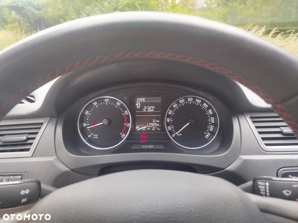 Skoda RAPID 1.2 TSI Ambition - 8