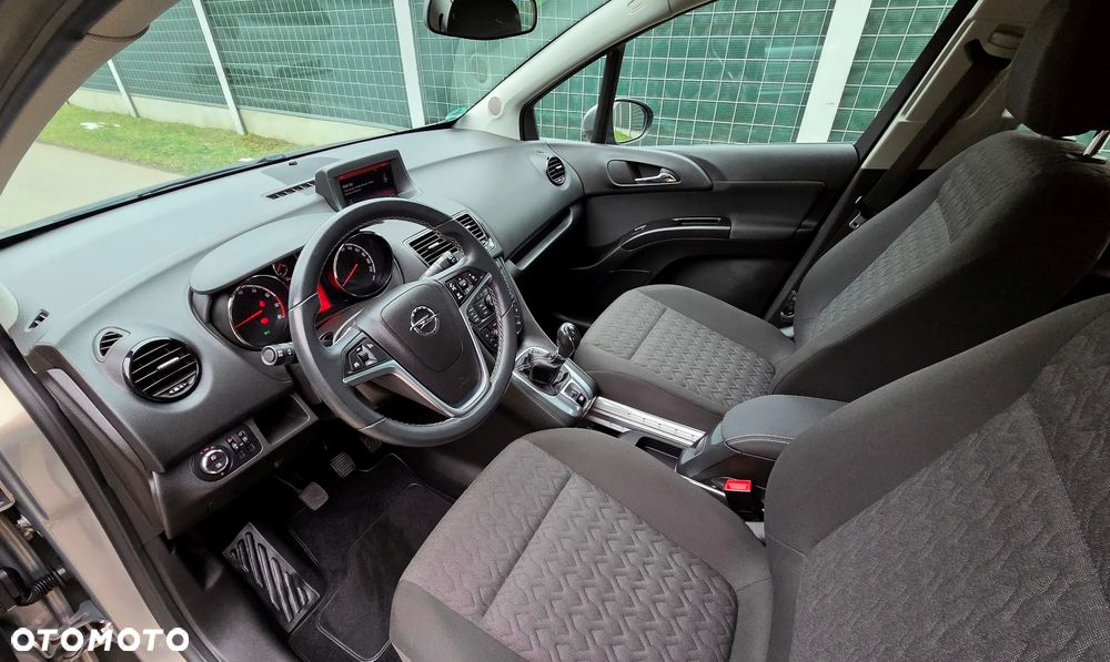 Opel Meriva 1.4 T Cosmo - 30