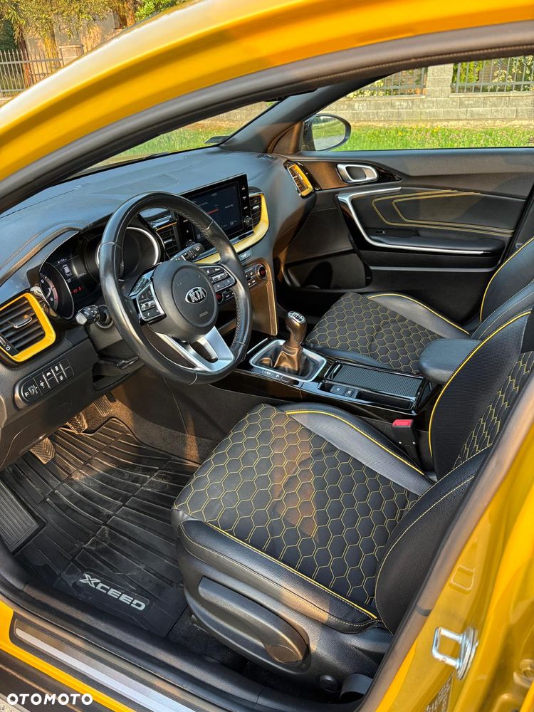 Kia XCeed 1.4 T-GDI L - 39