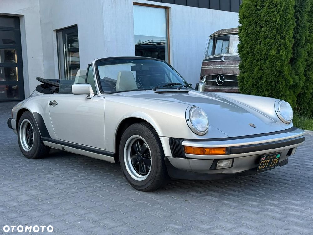 Porsche 911 - 1