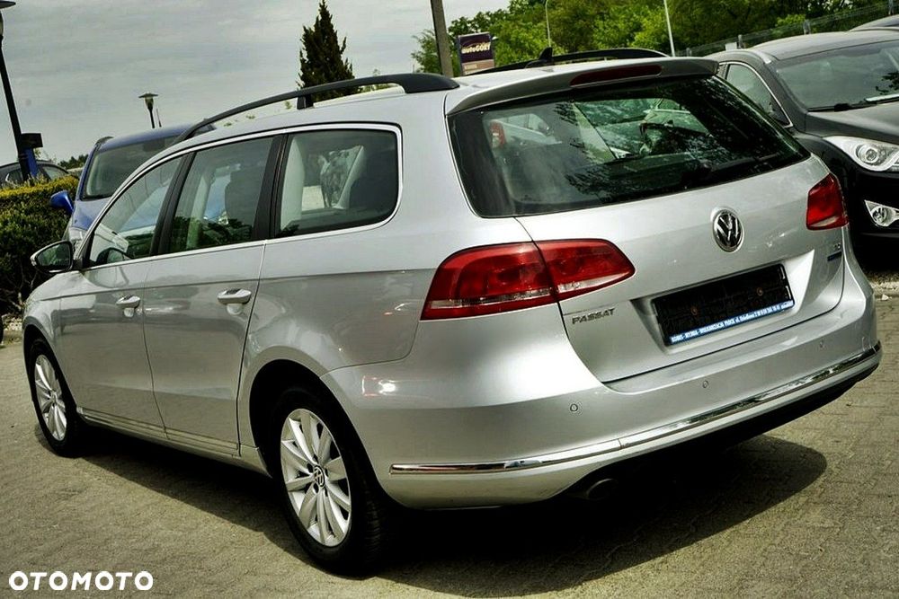 Volkswagen Passat - 3