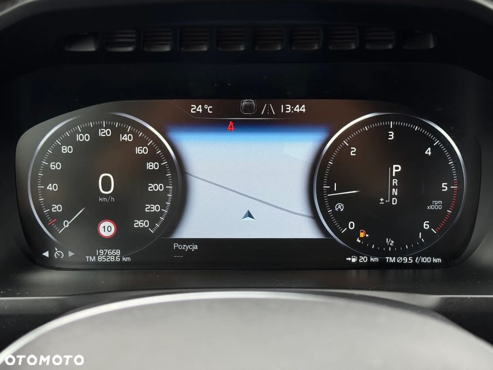 Volvo XC 90 D5 AWD R-Design 7os - 9