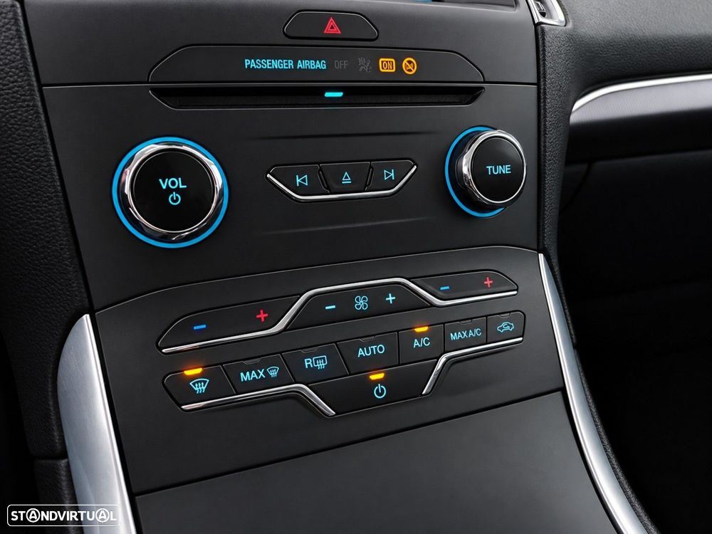 Ford S-Max 2.5 FHEV Titanium - 25