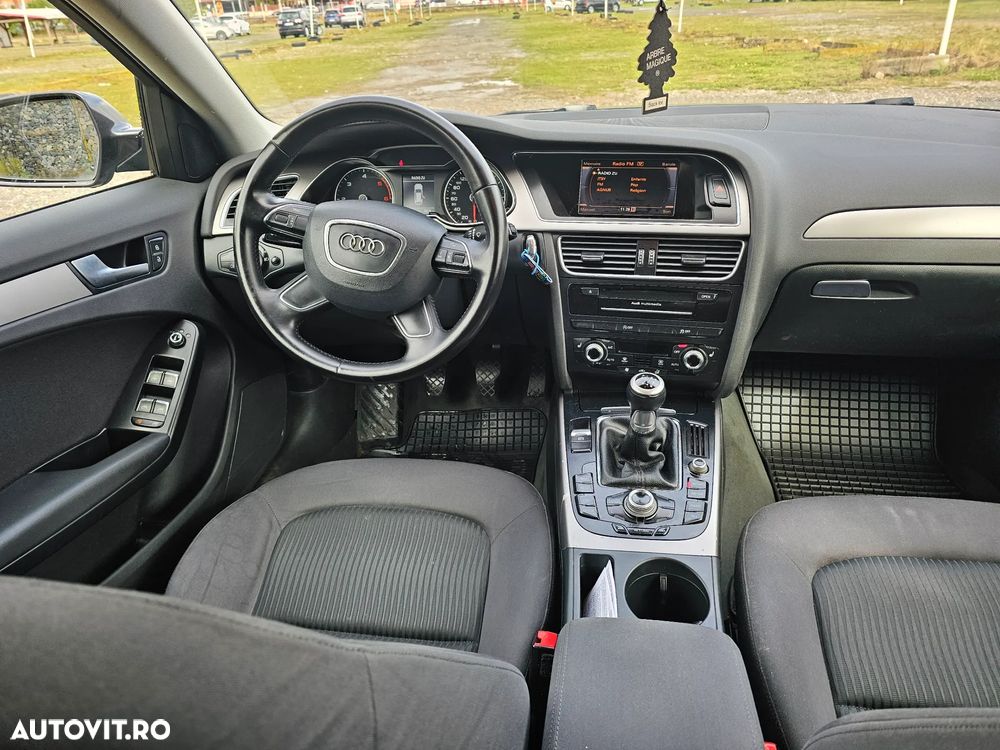 Audi A4 Avant 2.0 TDI DPF S line Sportpaket - 31