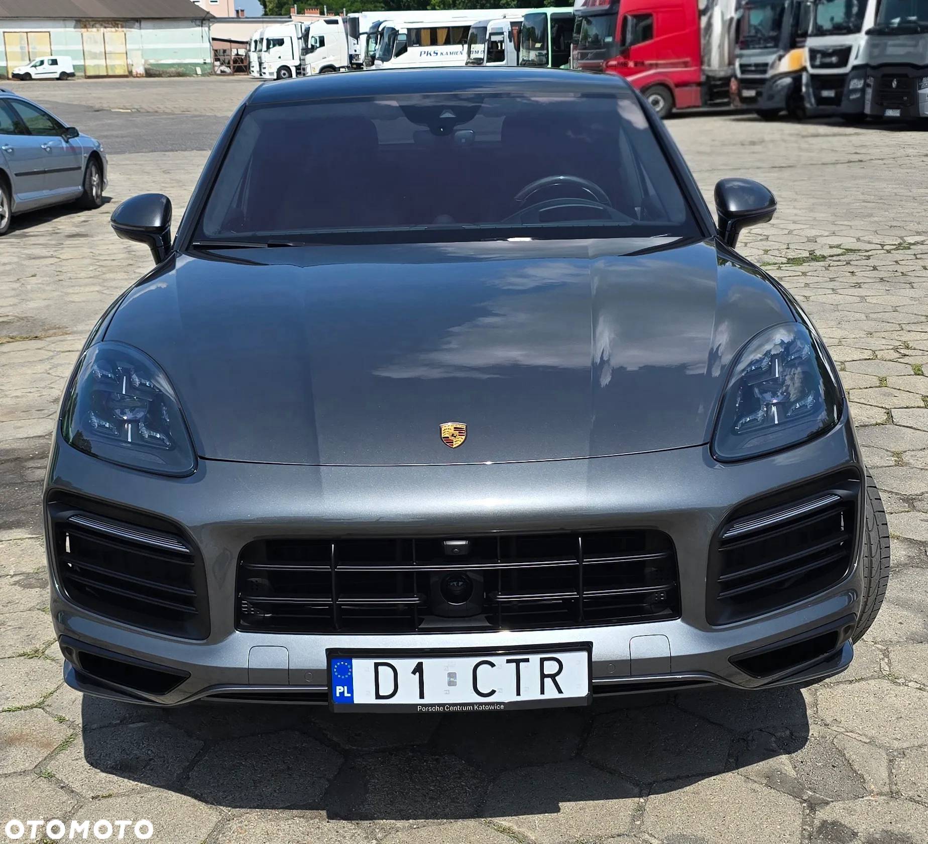Porsche Cayenne GTS - 11