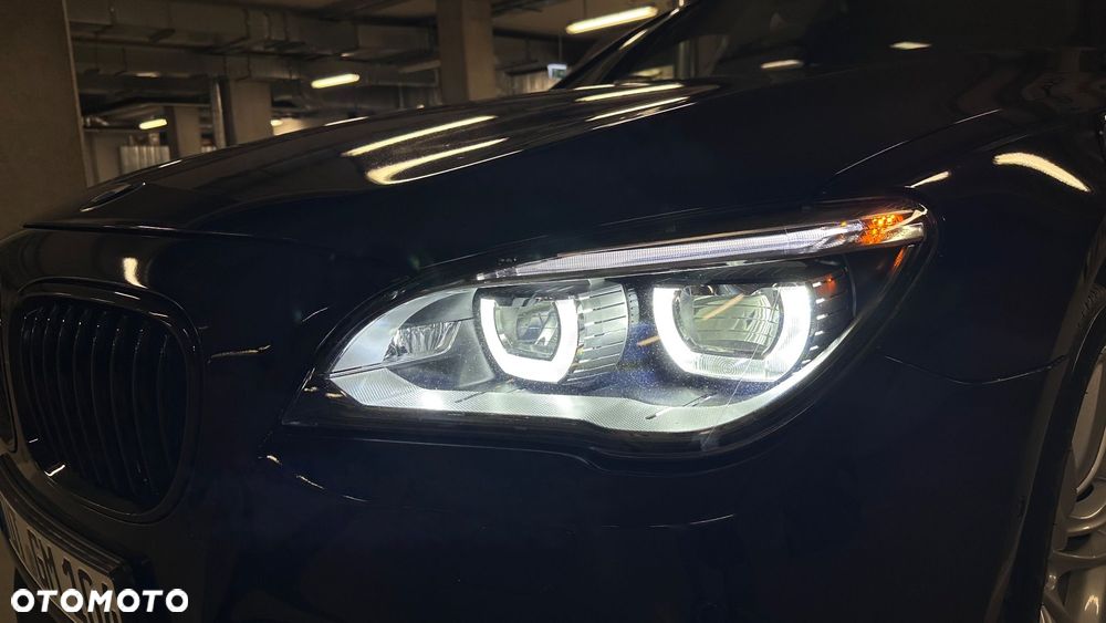 BMW Seria 7 740d xDrive - 8