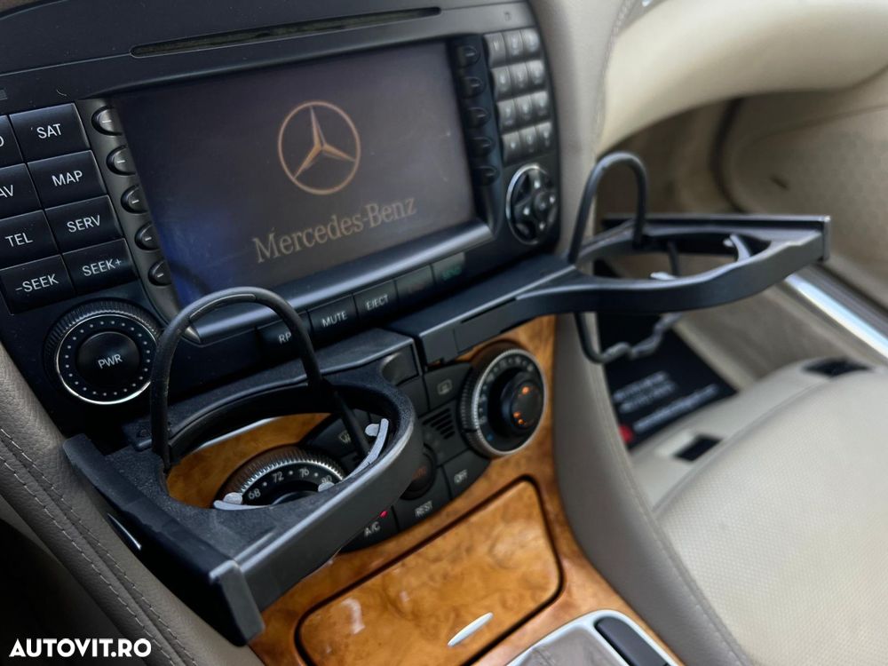 Mercedes-Benz SL - 15