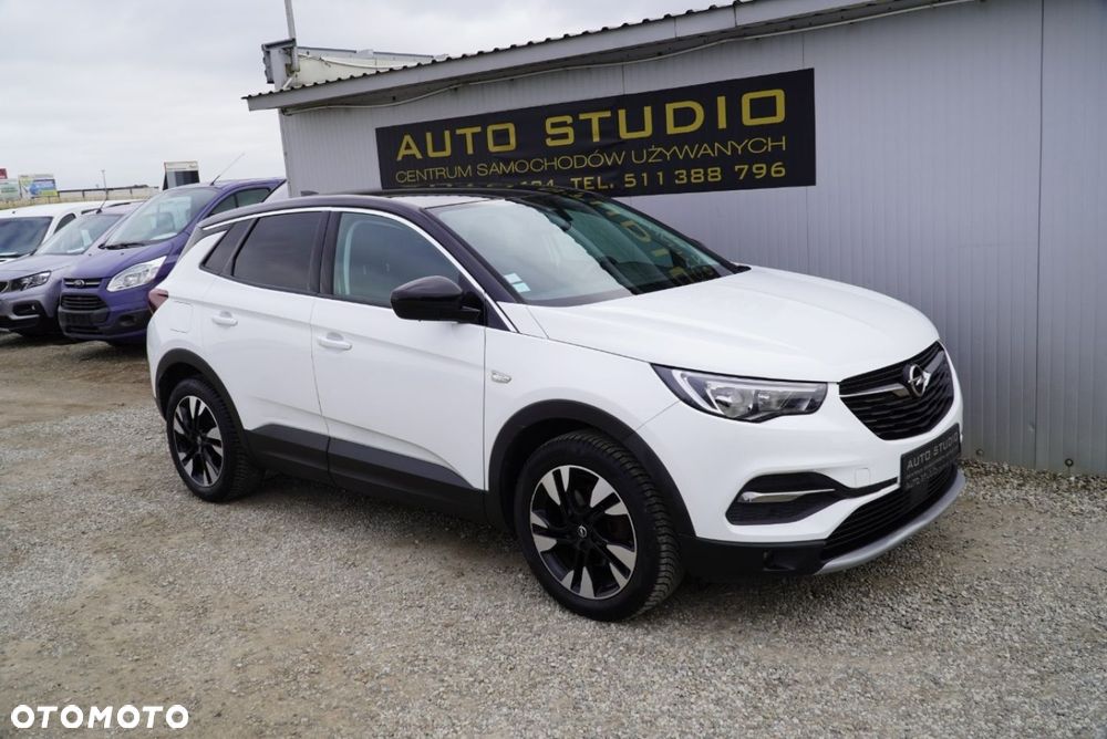 Opel Grandland X 1.5 D Start/Stop Automatik Design Line - 2