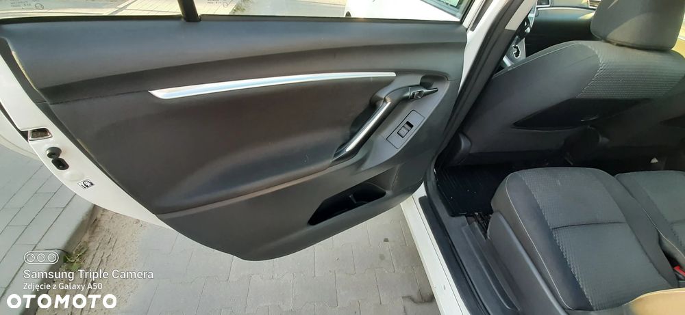 Toyota Verso 1.8 Premium 7os MS - 15