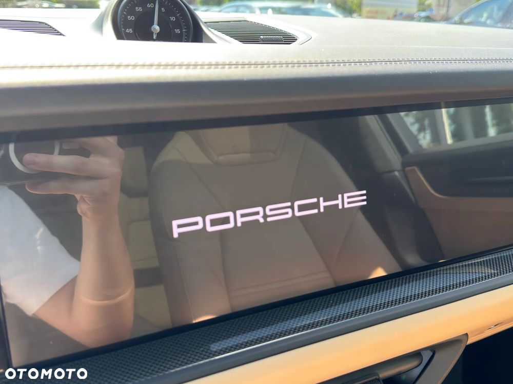 Porsche Cayenne GTS - 23