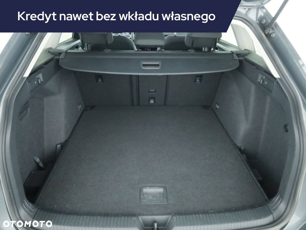 Volkswagen Golf Variant - 19