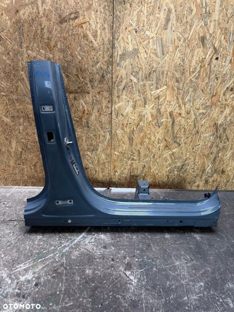 próg słupek prawy volvo xc40 2017-2024 - 1